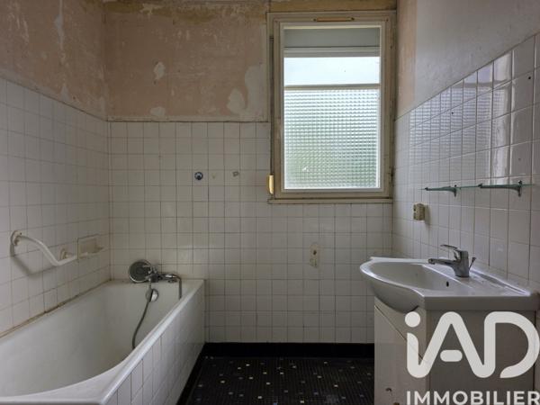 Maison à vendre 6 pièces 106 m² Saint-Glen