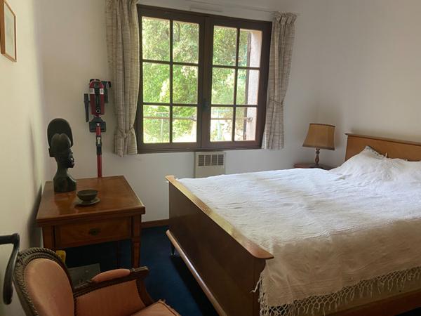 Belle villa T6 de 170 m2 avec piscine,  sur parcelle de 2160 m², à Venelles