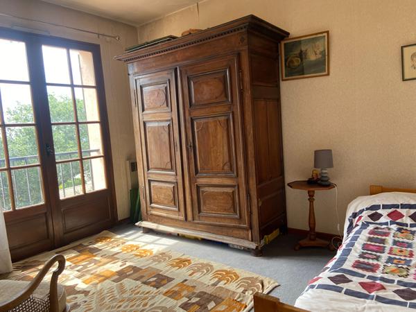 Belle villa T6 de 170 m2 avec piscine,  sur parcelle de 2160 m², à Venelles