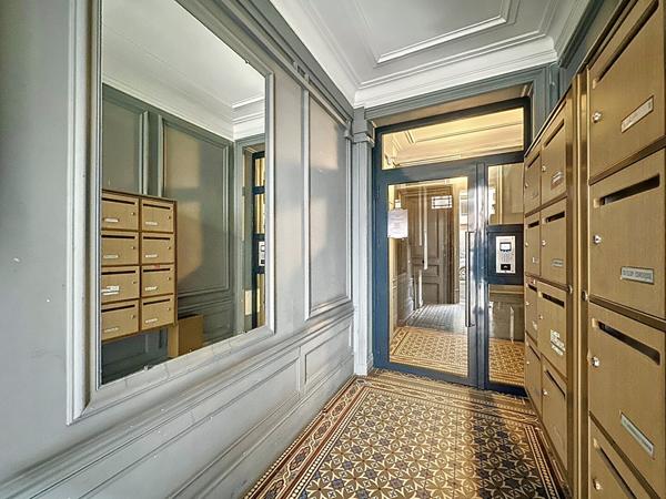 Appartement Paris 4 pièce(s) - SECTEUR DAUMESNIL