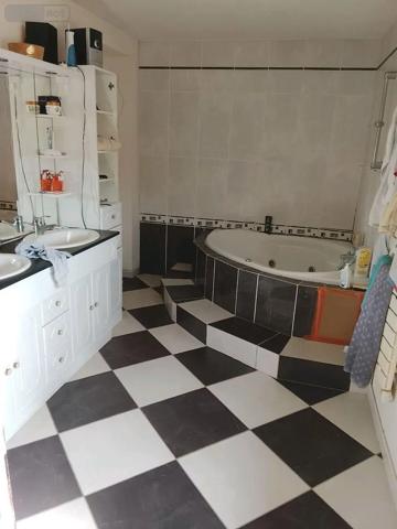 Achat - Maison | Fermette La Flèche 72200 9 pièces 225 m 2 6710 m 2