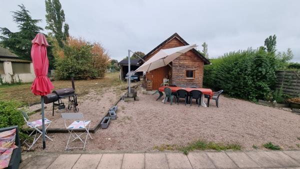 Maison 95 m² Plain pied de 2005 Vendat 10 mn de Vichy secteur calme et résidentiel