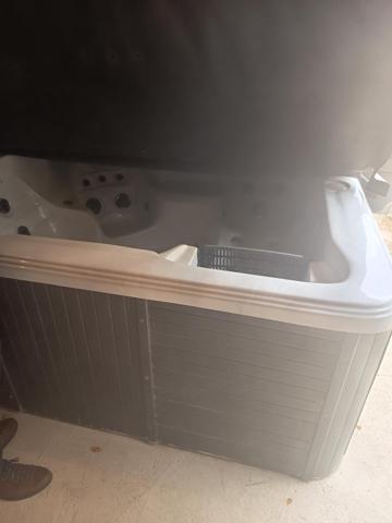 GRAND POTENTIEL POUR ETABLIR VOTRE NID DOUILLET ET VOTRE PROFESSION POUR CE GITE