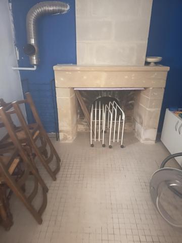 GRAND POTENTIEL POUR ETABLIR VOTRE NID DOUILLET ET VOTRE PROFESSION POUR CE GITE