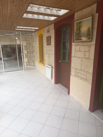 GRAND POTENTIEL POUR ETABLIR VOTRE NID DOUILLET ET VOTRE PROFESSION POUR CE GITE