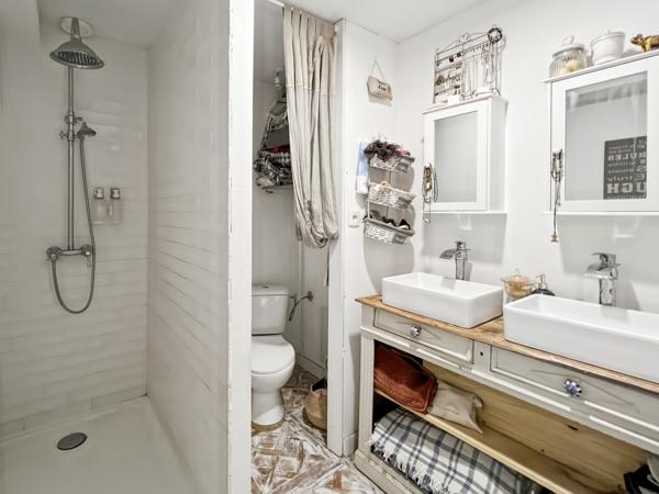 Appartement
         4 pièces
        - 115 m² Exclusivité 275 000 € *