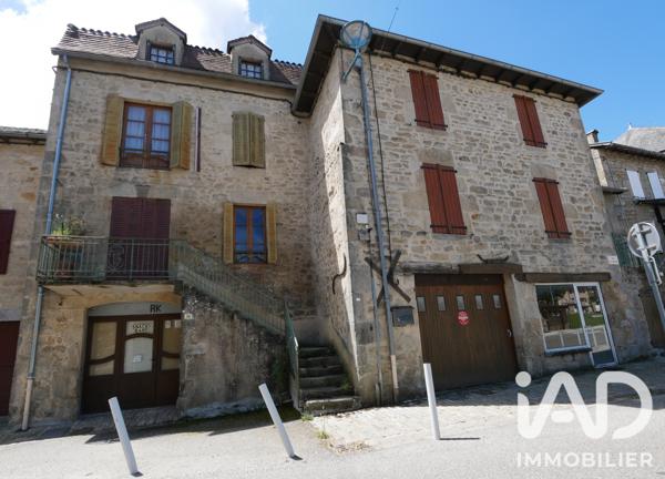 Maison à vendre 5 pièces 380 m² Sousceyrac-en-Quercy
