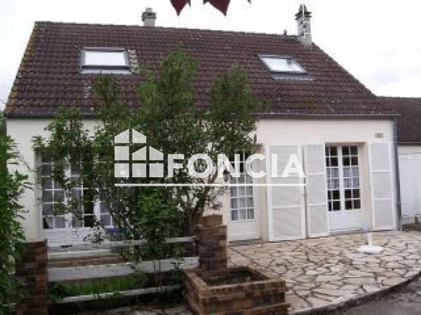 Location Maison 5 pièces 87.66 m² - 19 RUE MILLET Les Mureaux 78130