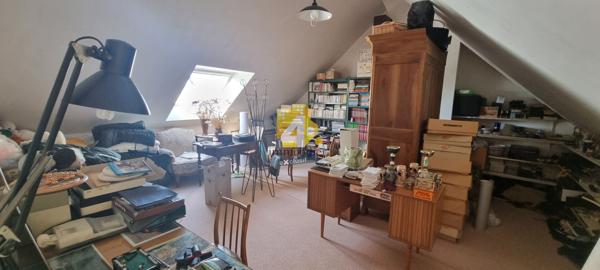 Maison - 6 pièces - 200 m²