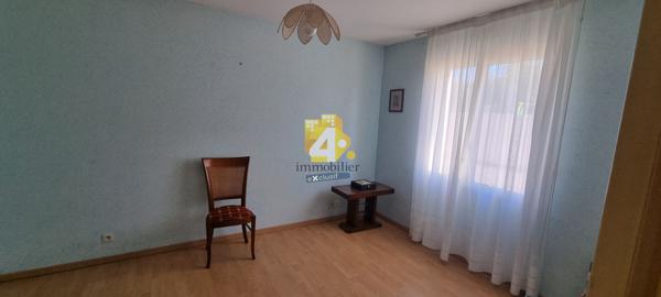 Maison - 6 pièces - 200 m²