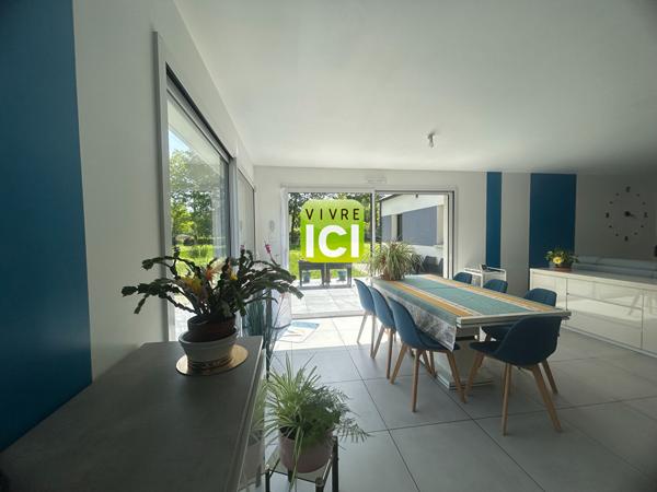 MISSILLAC - Maison de Maître en plein coeur de ville - 210 m² - Jardin remarquable