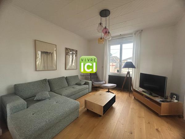 MISSILLAC - Maison de Maître en plein coeur de ville - 210 m² - Jardin remarquable
