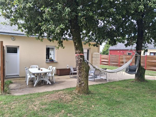 MISSILLAC - Maison de Maître en plein coeur de ville - 210 m² - Jardin remarquable