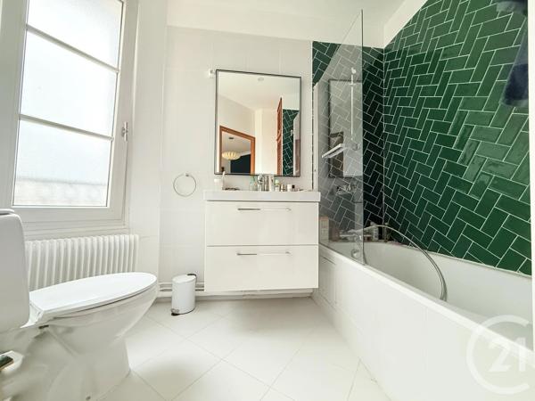 Appartement F2 à vendre  2 pièces - 34,87 m 2   ST OUEN  - 93