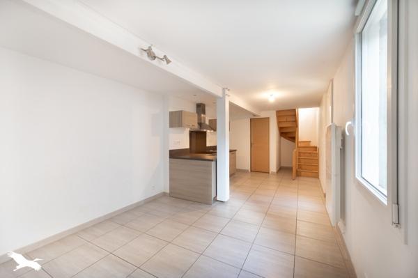 Maison à vendre |  Castres-Gironde |  3 pièces | 70 m²
