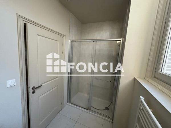 Location Appartement 3 pièces 80.9 m² - 1 RUE HENRI OUDIN Poitiers 86000