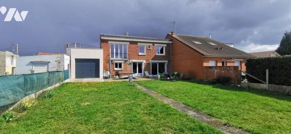 ACHICOURT - Pavillon Individuel avec jardin, vaste garage SH env. 157 m²   