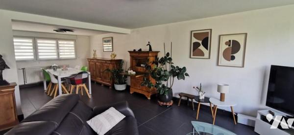 ACHICOURT - Pavillon Individuel avec jardin, vaste garage SH env. 157 m²   