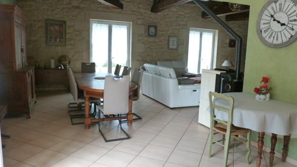 MAISON D' EXCEPTION AU CALME DE 177 M2 HABITABLES