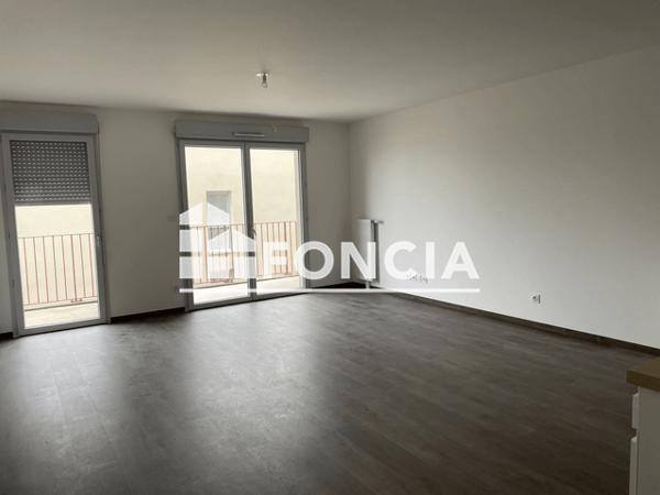 Location Appartement 4 pièces 85.92 m² - 8 RUE DES CHAMPS A LA RONCE Dijon 21000