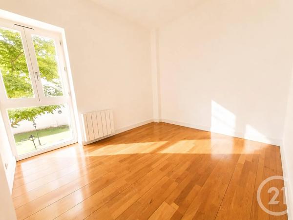 Maison à vendre  6 pièces - 130 m 2   PONTOISE  - 95