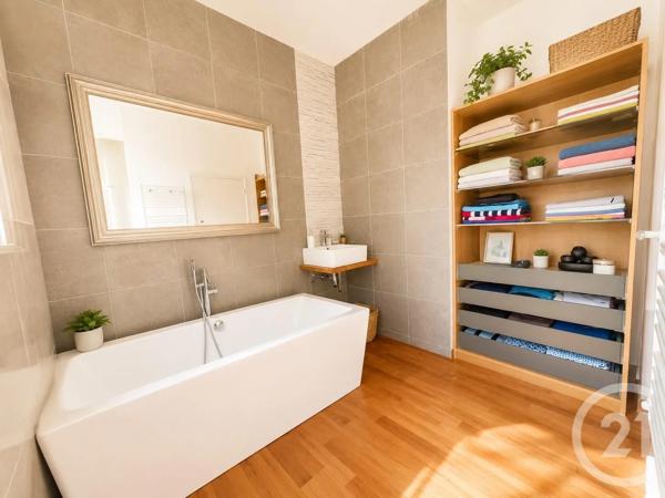 Maison à vendre  6 pièces - 130 m 2   PONTOISE  - 95