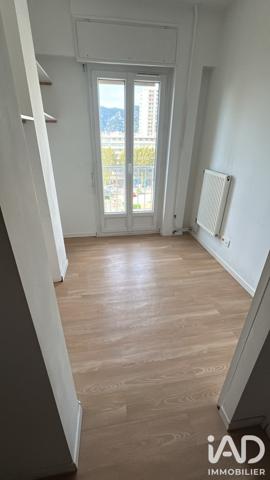 Location appartement 4 pièces 80,52 m² Toulon