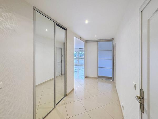 Appartement Ozoir La Ferriere 4 pièce(s) 119.10 m2