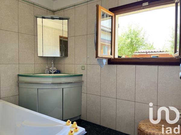 Maison à vendre 7 pièces 161 m² Neuilly-sur-Marne