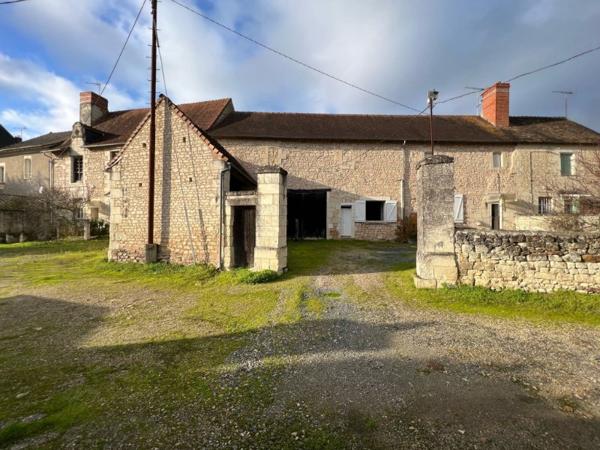 Ancienne ferme gros potentiel immobilier 600m² de bâtis à Saint Sauveur