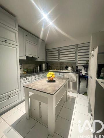 Appartement à vendre 5 pièces 97 m² Les Ulis