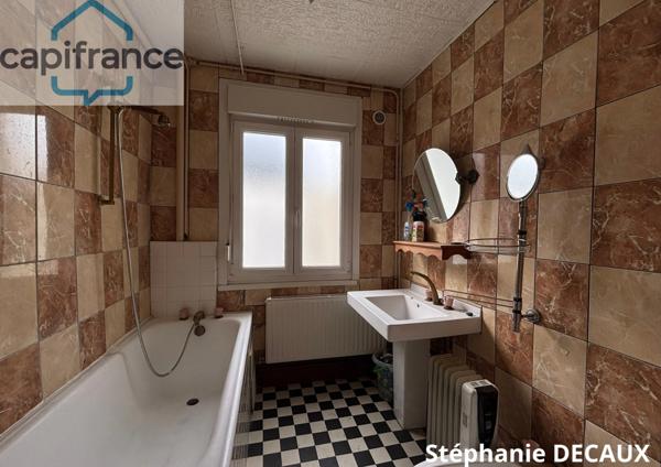 🏡A VENDRE : Maison de ville – Tout à pied ! – Fourmies centre (59)