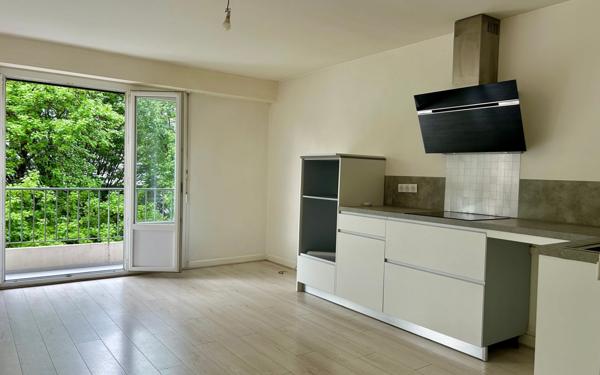 Appartement à vendre    3 pièces • 69,50 m2 Pau