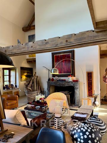 Manoir du XVe IMH, dépendances restaurées, étang 3.5ha avec île sur 18Ha