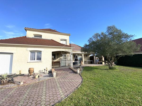 SERRES -CASTET  : Maison T6 de 130 m² avec garage sur un terrain de 846 m²
