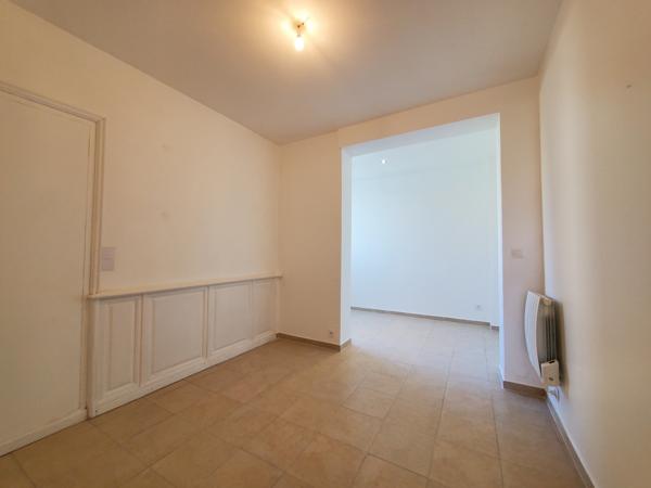 Essarts-le-Roi (78690) Maison à Louer - Les-Essarts-le roi