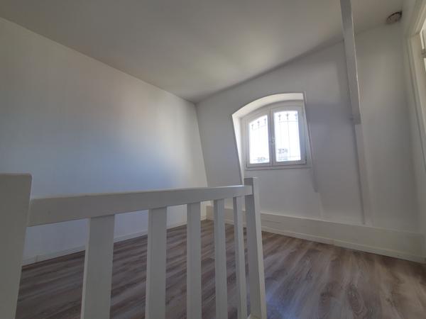 Essarts-le-Roi (78690) Maison à Louer - Les-Essarts-le roi