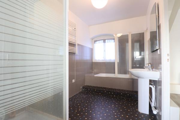 Essarts-le-Roi (78690) Maison à Louer - Les-Essarts-le roi