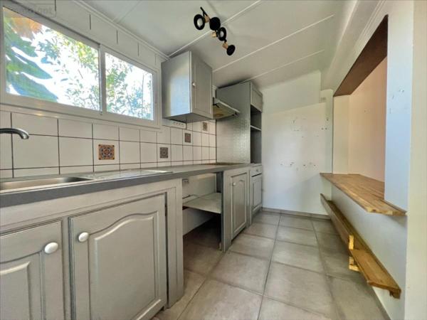 Maison à vendre à Saint-Pierre à la Réunion (97410), ref : 38913.1