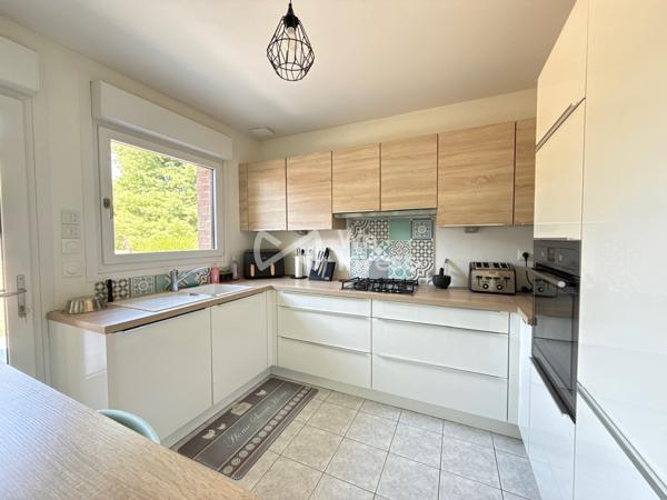 Libercourt – Maison brique 107 m² – 4 chambres – Garage – Terrain 800 m²