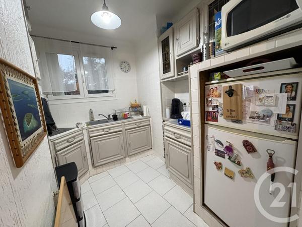 Appartement F4 à vendre  4 pièces - 70 m2 LA SEYNE SUR MER - 83