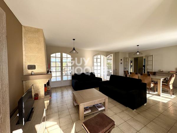 À vendre : Maison spacieuse de 6 pièces à Villenave d'Ornon !