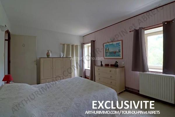 Vente Maison 5 pièces 159 m2 à Bourgoin-Jallieu