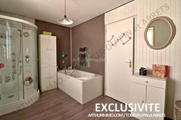 Vente Maison 5 pièces 159 m2 à Bourgoin-Jallieu