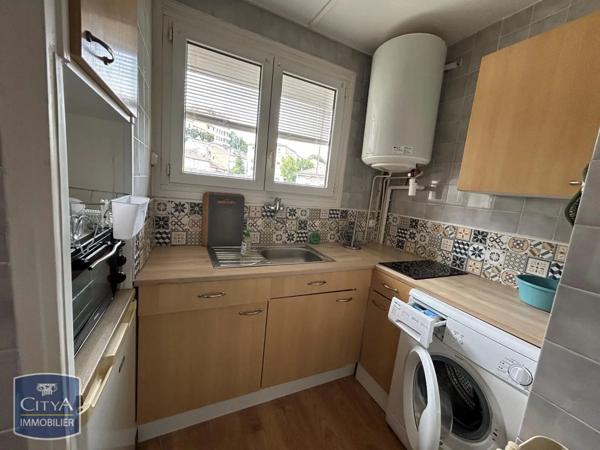 Appartement à louer 2 pièces 46.39m² Angoulême (16000)