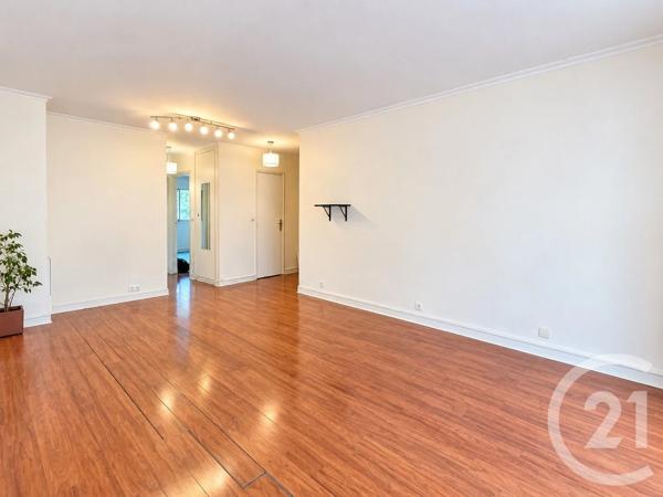 Appartement F3 à vendre  3 pièces - 67,59 m 2   PARIS  - 75013