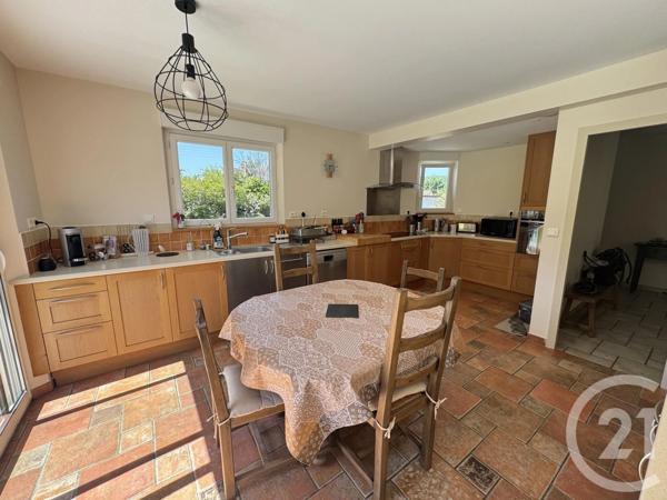 Maison à vendre  7 pièces - 205,60 m 2   GIF SUR YVETTE  - 91