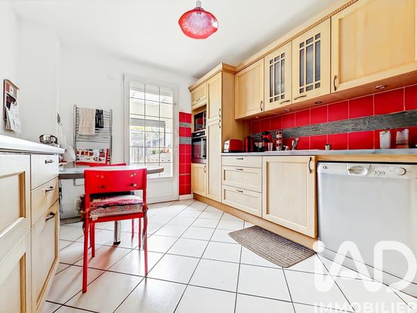 Maison à vendre 7 pièces 210 m² Viry-Châtillon