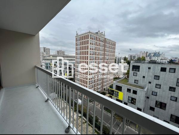 Location Studio 38 m² - Paris 75013