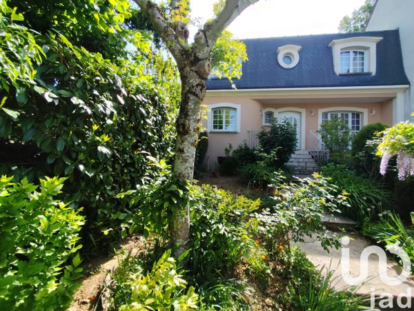 Maison à vendre 7 pièces 145 m² Pontault-Combault